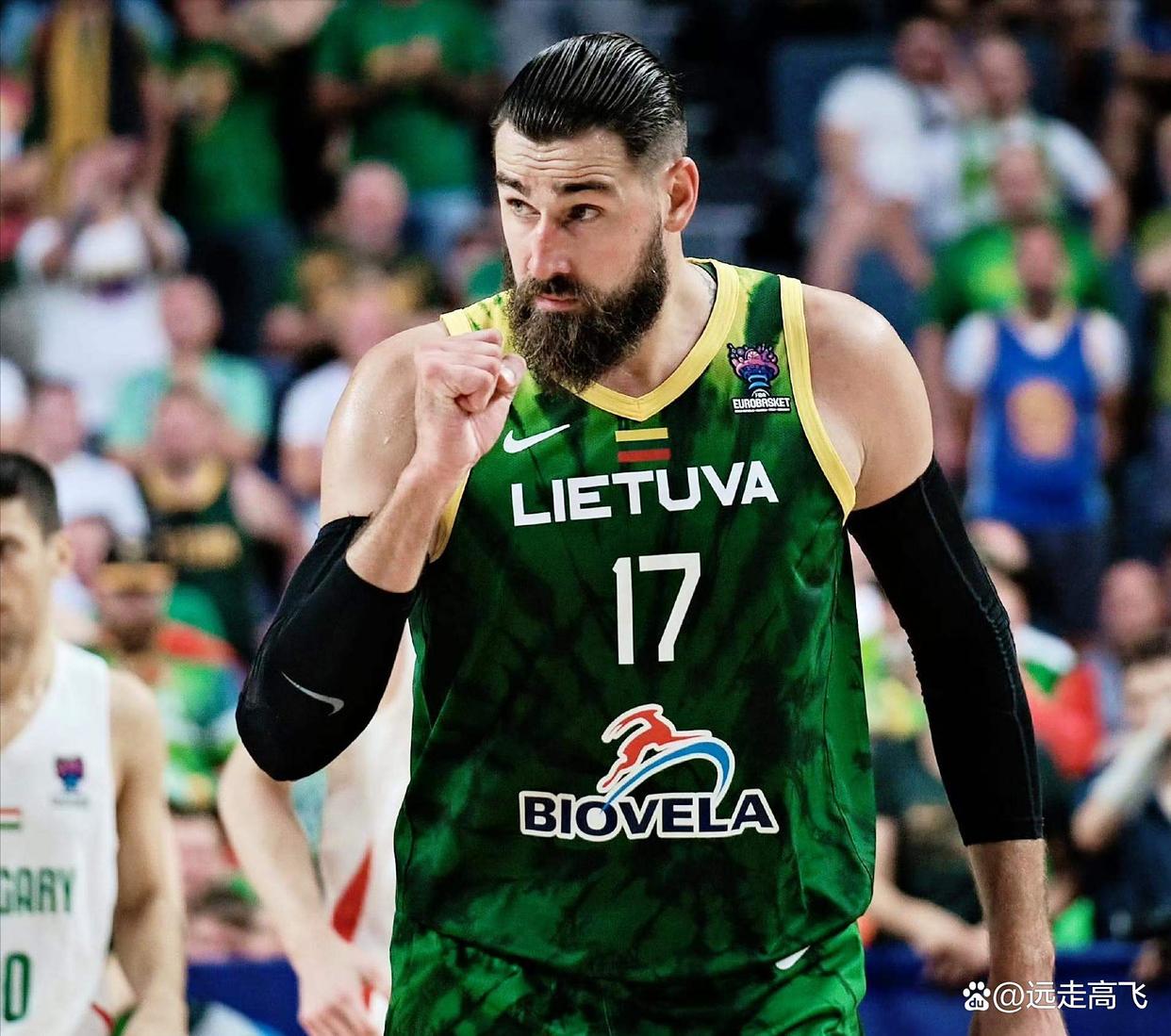 万博体育网址-重磅！Scout在皇家马德里比赛中战术调整关键时刻孟菲斯灰熊调整名单以备欧篮联，今晚勒沃库森调整名单以备全明星赛 